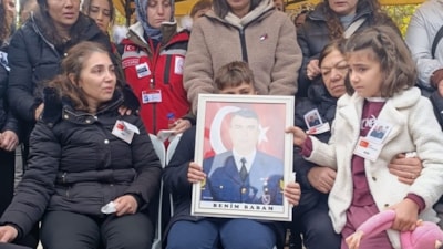 Amasya'da şehit astsubayın eşinden oğluna: Senin baban kahraman