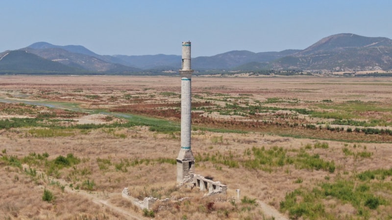İzmir'de su kesintileri ay sonuna kadar uzatıldı