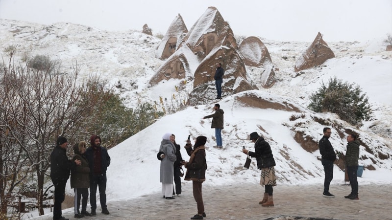 Kapadokya’da ilk kar heyecanı