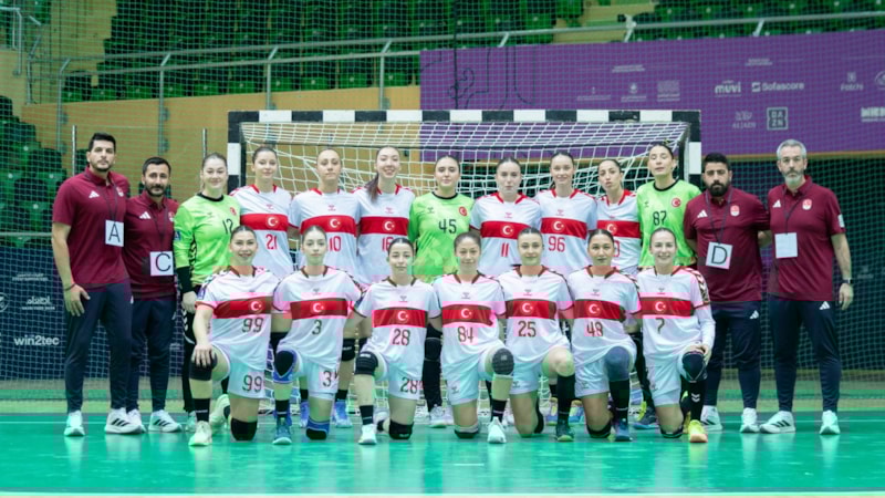 A Milli Kadın Hentbol Takımı, Maldivler'e fark attı