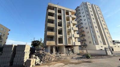 Adana'da 45 yaşındaki işçi çalıştığı inşaatın 4.katından düştü