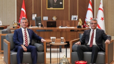 Özgür Özel, KKTC Cumhurbaşkanı Tufan Erhürman'ı ziyaret etti