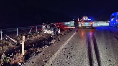 Çorum'da otostop çeken şahıs devrilen otomobilde can verdi