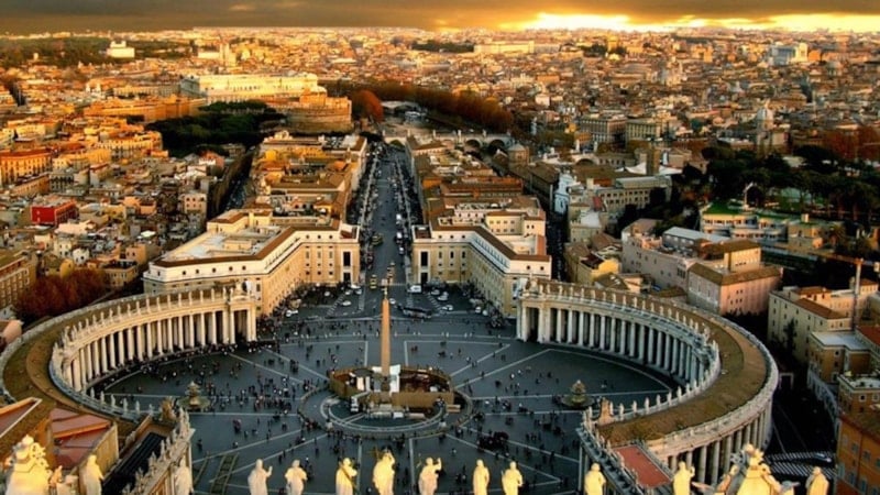 Vatikan, müzesindeki Kanada yerlilerine ait eserleri iade etti