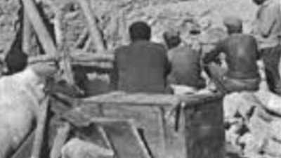 Ümit Yenişehirli yazdı: Eski Türkiye'den... 30 yılda bitirilebilen deprem konutları