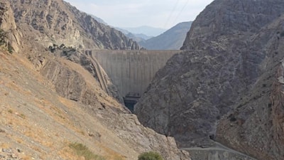 İran, kuraklık nedeniyle bulut aşılama çalışmalarına başladı
