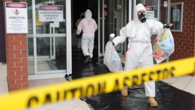 Avustralya'da oyun kumlarında asbest tespit edildi: 70 okulda eğitime ara verildi