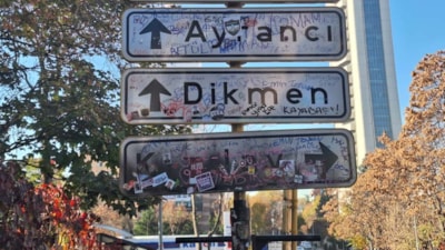 Ankara'da tabelada fotoğraf çektirme sırasında bıçaklı kavga: 2 yaralı