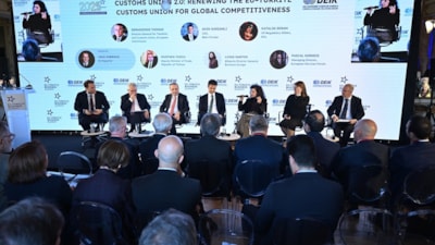 AB Komisyonu: Türkiye ekonomisi dirençli kalmaya devam edecek