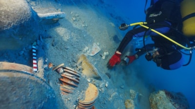 Akdeniz’de su altındaki binlerce yıllık denizcilik tarihi gün yüzüne çıkıyor