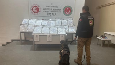 Ticaret Bakanlığı'ndan narkotik operasyonu: 1 ton 65 kilogram uyuşturucu ele geçirildi