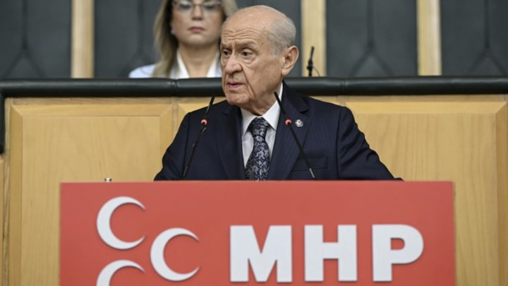 Devlet Bahçeli: İBB yargılamaları televizyonlardan canlı yayınlanmalıdır