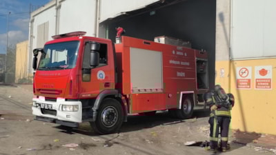 Antalya’da geri dönüşüm fabrikasında yangın