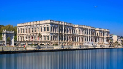 Çırağan Sarayı düğün fiyatları 2025: Kişi başı ve toplam fiyat...