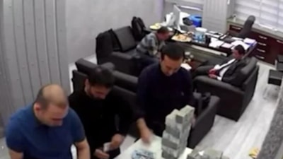 CHP'deki 'para sayma' görüntülerine ilişkin dava ertelendi