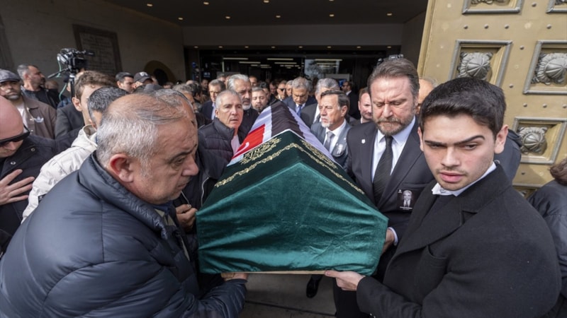 Levent Erdoğan son yolculuğuna uğurlandı