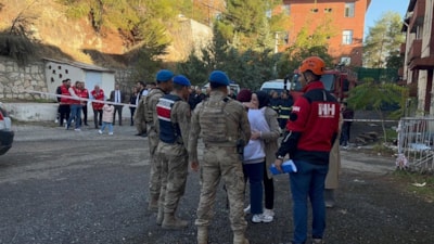 Siirt'te deprem tatbikatı gerçeği aratmadı