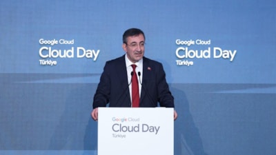 Cevdet Yılmaz açıkladı: Google'dan Türkiye'ye 3 milyar dolarlık yatırım