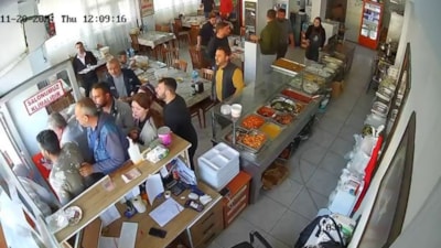 Osmaniye'de depreme lokantada yakalandılar