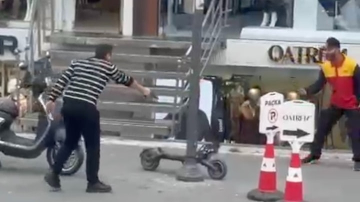 İstanbul'da dehşet anları: Kargocuyu silahla vurdu