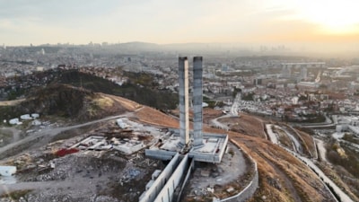 Ankara'da 2.2 milyar liralık anıt kaderine terk edildi