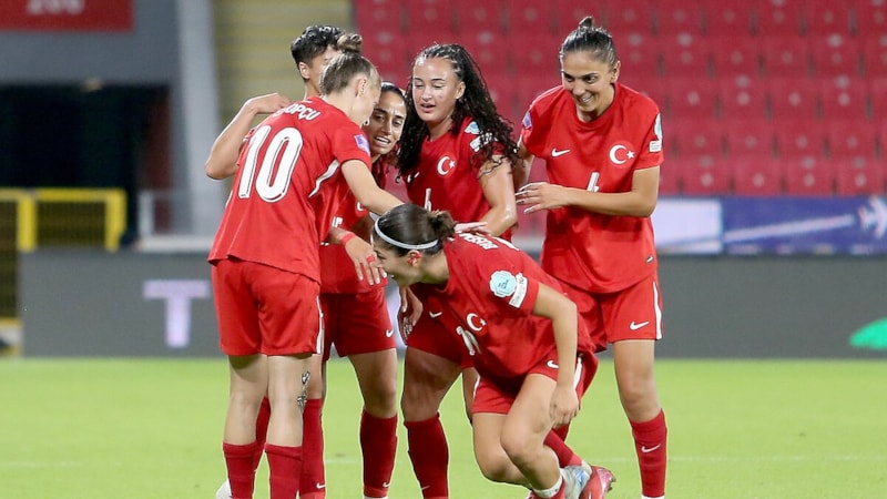 A Milli Kadın Futbol Takımı'nın Arnavutluk maçlarının aday kadrosu duyuruldu