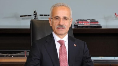 Abdulkadir Uraloğlu: Karadeniz ve Doğu Anadolu'ya kent içi raylı sistem geliyor