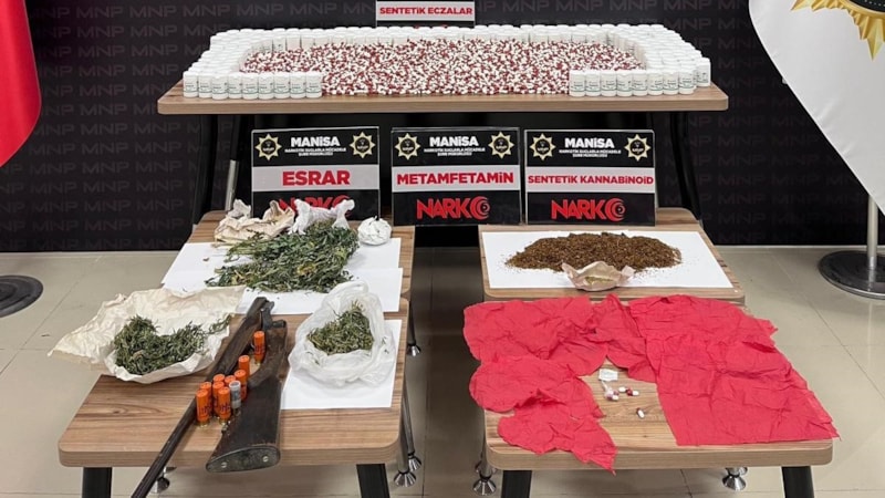 Manisa'da zehir tacirlerine dev operasyon: 14 tutuklama