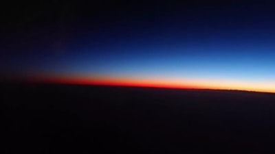 Karanlığa gömüldü: O ülkede 2 ay güneş doğmayacak...