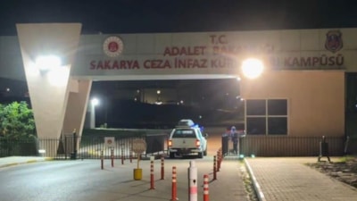 Sakarya'da zehirlenen 171 hükümlü hastaneye kaldırıldı