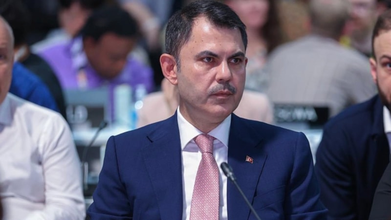 Murat Kurum'dan Öğretmenler Günü mesajı