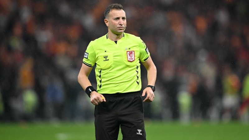 Fenerbahçe - Galatasaray derbisinin hakemi belli oldu