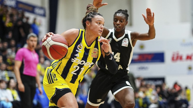 Fenerbahçe Opet, derbide Beşiktaş BOA’yı farklı mağlup etti