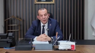 Tanju Özcan: Ben kaşar bir siyasetçiyim