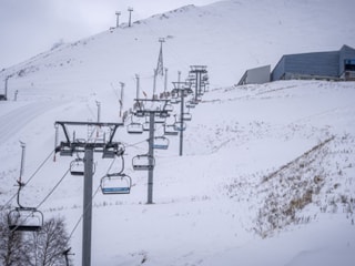 Palandöken sezonu açıyor: Biriktirilen karlar ve suni karlama ile pistler hazır