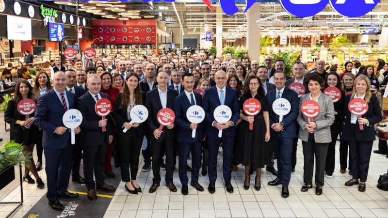 CarrefourSA, 12 Aralık Mağazacılar Günü’nü 15 bin çalışanı ile kutladı