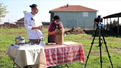 Üniversite öğrencisi, Trakya’nın kaybolan tatlarını geleceğe taşıyor