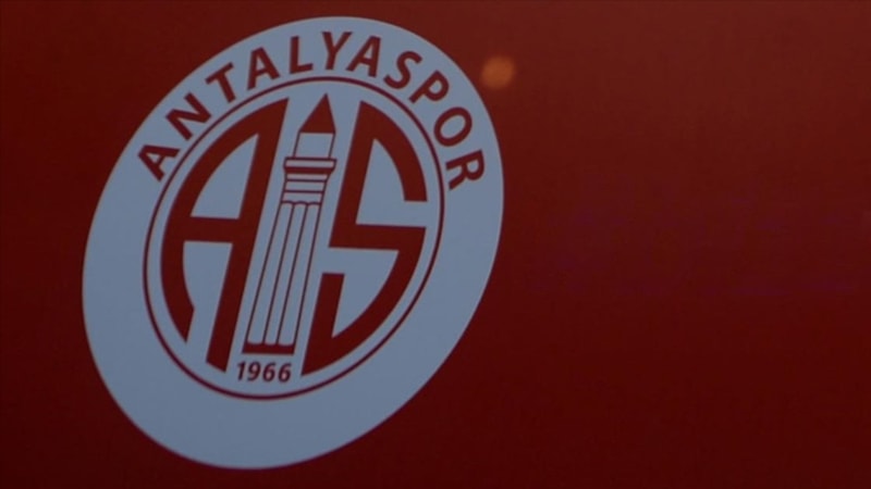 Antalyaspor'dan teknik direktör iddialarına yalanlama geldi