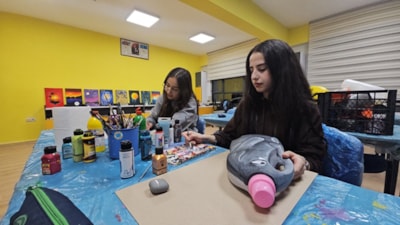 Erzincan'da üstün yetenekli öğrenciler, atıkları sanata dönüştürüyor