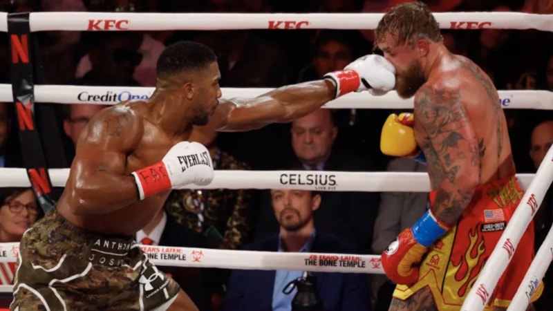 Jake Paul-Anthony Joshua maçında nakavt: 6. rauntta işi bitirdi