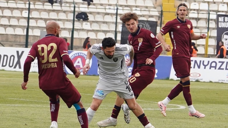 Erzurumspor FK, Bandırmaspor'u iki golle geçti