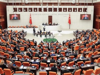 TBMM’de iki uluslararası anlaşma onaylandı, gözler 11. Yargı Paketi’nde