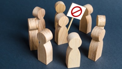 Ailesinin saygı duymadığı kişiye kimse saygı duymaz