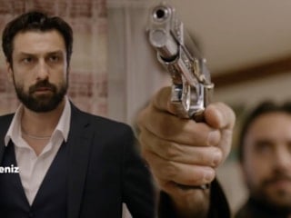 Taşacak Bu Deniz 12. bölüm 2. fragman: Adil, Şerif’i vuruyor