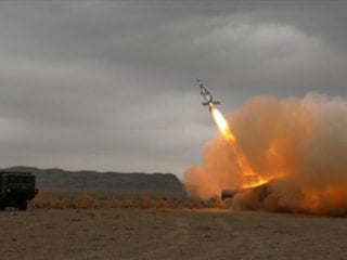 Çin, 100'den fazla yeni kıtalararası balistik füze stokladığı iddiasını yalanladı
