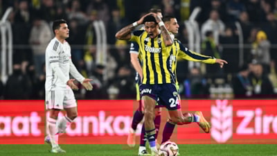 Fenerbahçe, bu sezon derbide ilk kez mağlup oldu