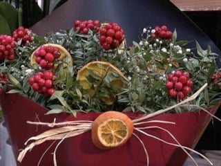 Yılbaşının simgesi 'kokina çiçeği' tezgahlarda