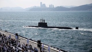 Güney Kore tartışmalı adalar çevresinde askeri tatbikat yaptı