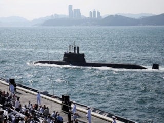 Güney Kore tartışmalı adalar çevresinde askeri tatbikat yaptı