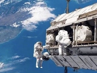 Rusya, 10 yıl içinde uzaya nükleer üs kuracak